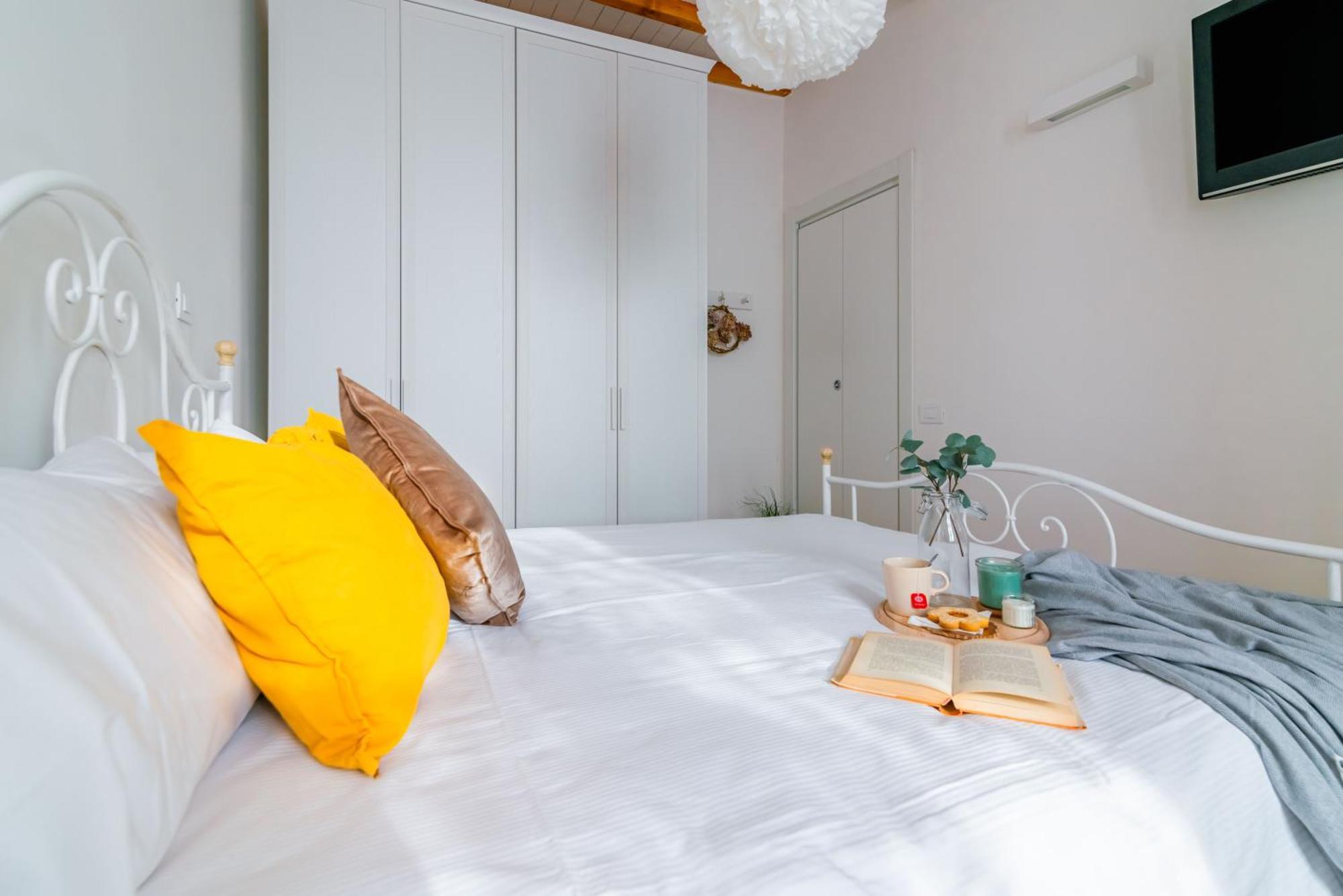 La Corte 48 - Pavia City - By Host4U Exterior foto